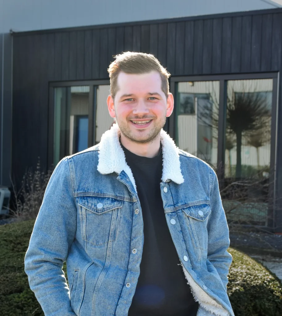 Willem - Van den Hatert Team Zonwering Kozijnen